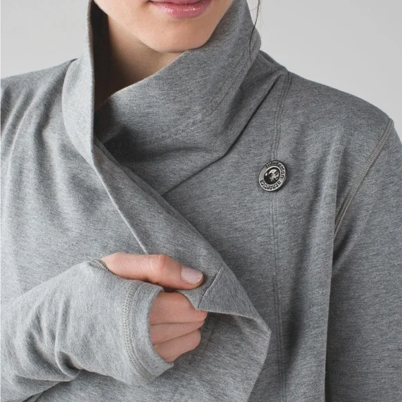 Lululemon Restore Wrap Heathered Medium Grey Size 6 Cozy French Terry - Picture 2 of 16